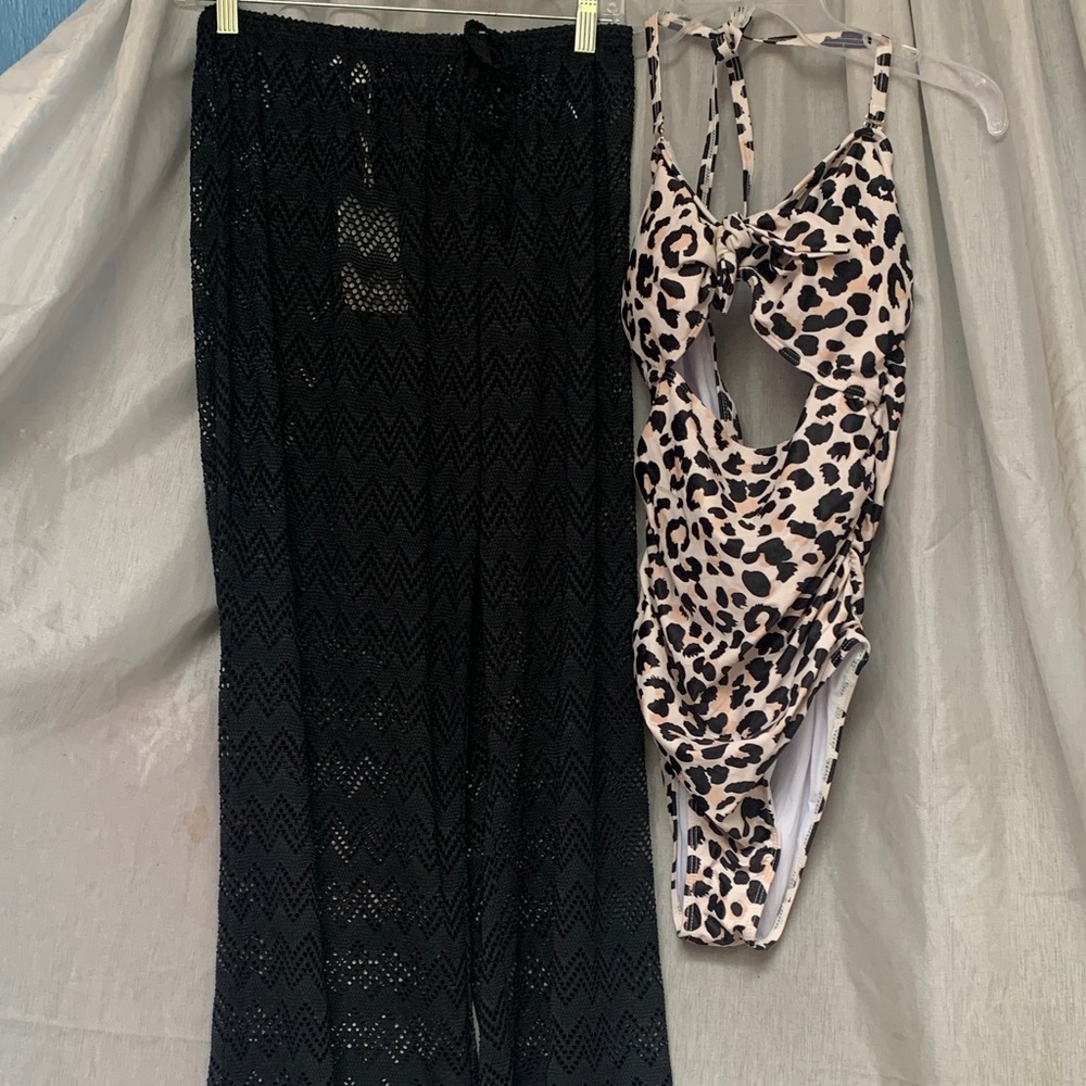 Leopard Print One-Piece Swimsuit